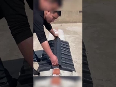 Pemasangan ubin atap plastik tradisional Cina untuk dinding taman