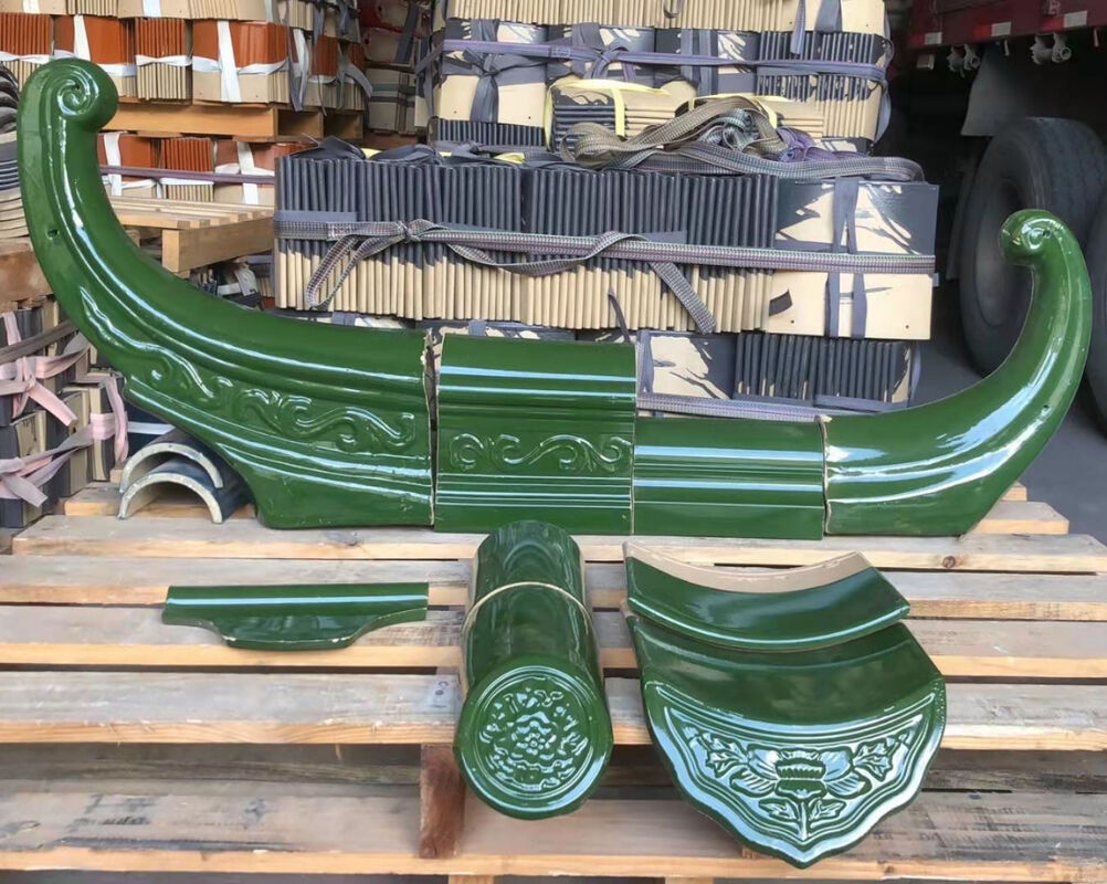 Ubin Atap Glasir Hijau Tradisional Cina Giok Hijau Ubin Glasir Tanah Liat Buatan Tangan Tahan Api Tahan Air untuk Kuil Asia Villa