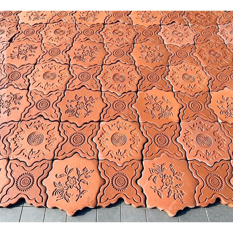 Vintage Floral Pattern Brick merah Flower Tiles Adegan Budaya Dekoratif Brick Clay Bahan Bangunan