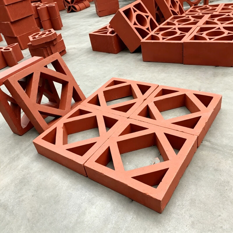 Blok Kerongkongan Terracotta Merah tahan cuaca Blok Breeze Tanah Liat Dekoratif untuk Dinding Layar Privasi Lapangan
